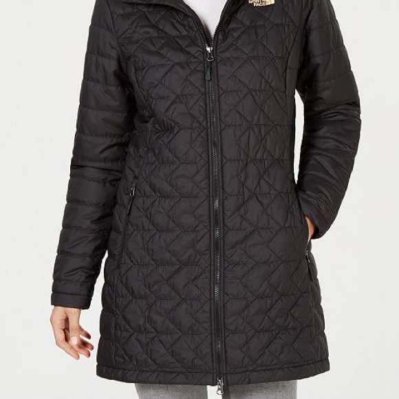 The North Face Jackets & Blazers - North Face puffer jacket!